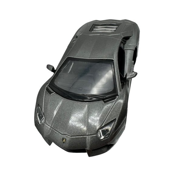 Kinsmart Lamborghini Aventador LP 700-4 Model Car Silver 1/36 Scale KT5355 - Picture 2 of 12